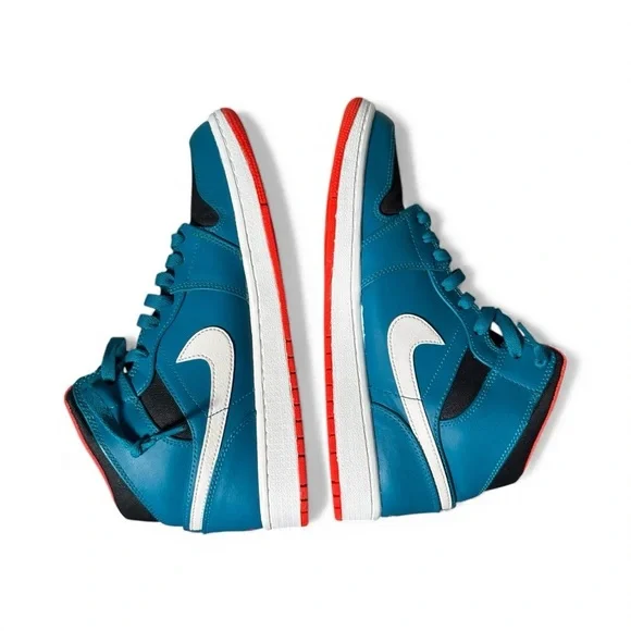 N i k e. Air Jordan 1 Retro Mid Teal 2016 - 554724 308 - RARE! - Picture 8 of 12